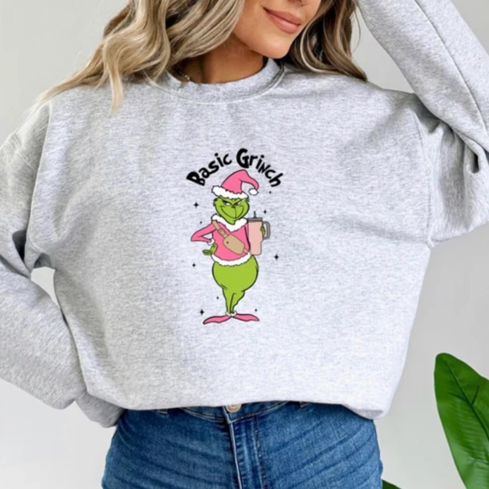 Basic Grinch Gray Sweatshirt size large Christmas sweater